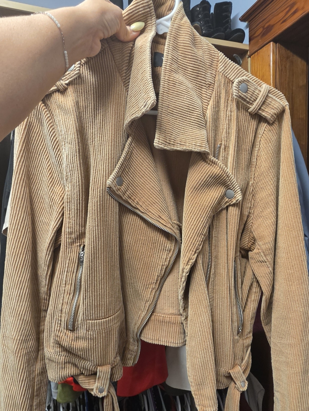 VICI Corduroy Jacket in Brown Size Large Like New